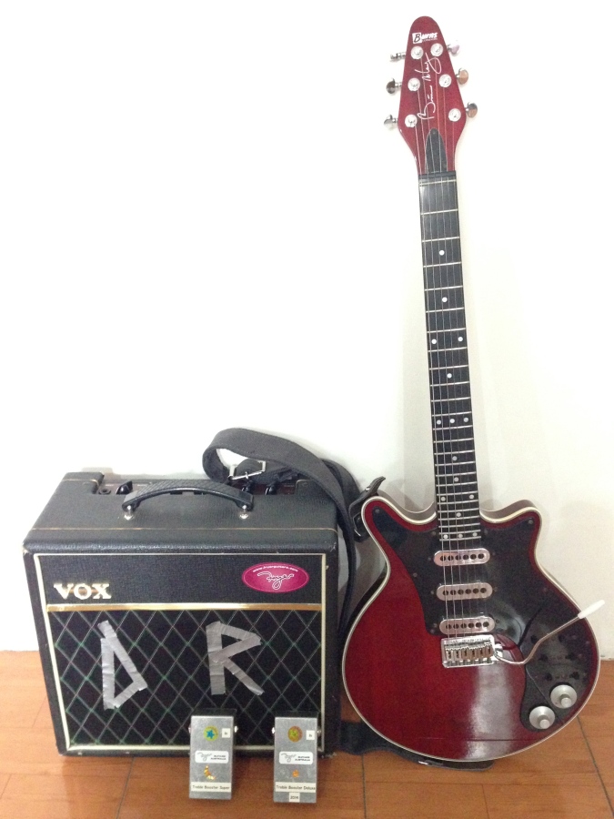 Danny Rodd: guitar, pedals and Pathfinder amp